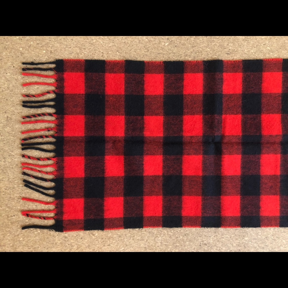 Vintage Wool Blend Unisex Scarf Black and Red - Picture 2 of 5